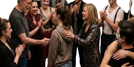 Klatschen-removebg-preview Klatschen erster Slam