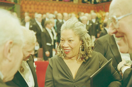 Toni Morrison Selbstsicher auftreten