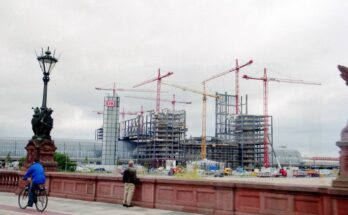 2005072106 Baustelle Berliner Hauptbahnhof aus dem Bus 2005