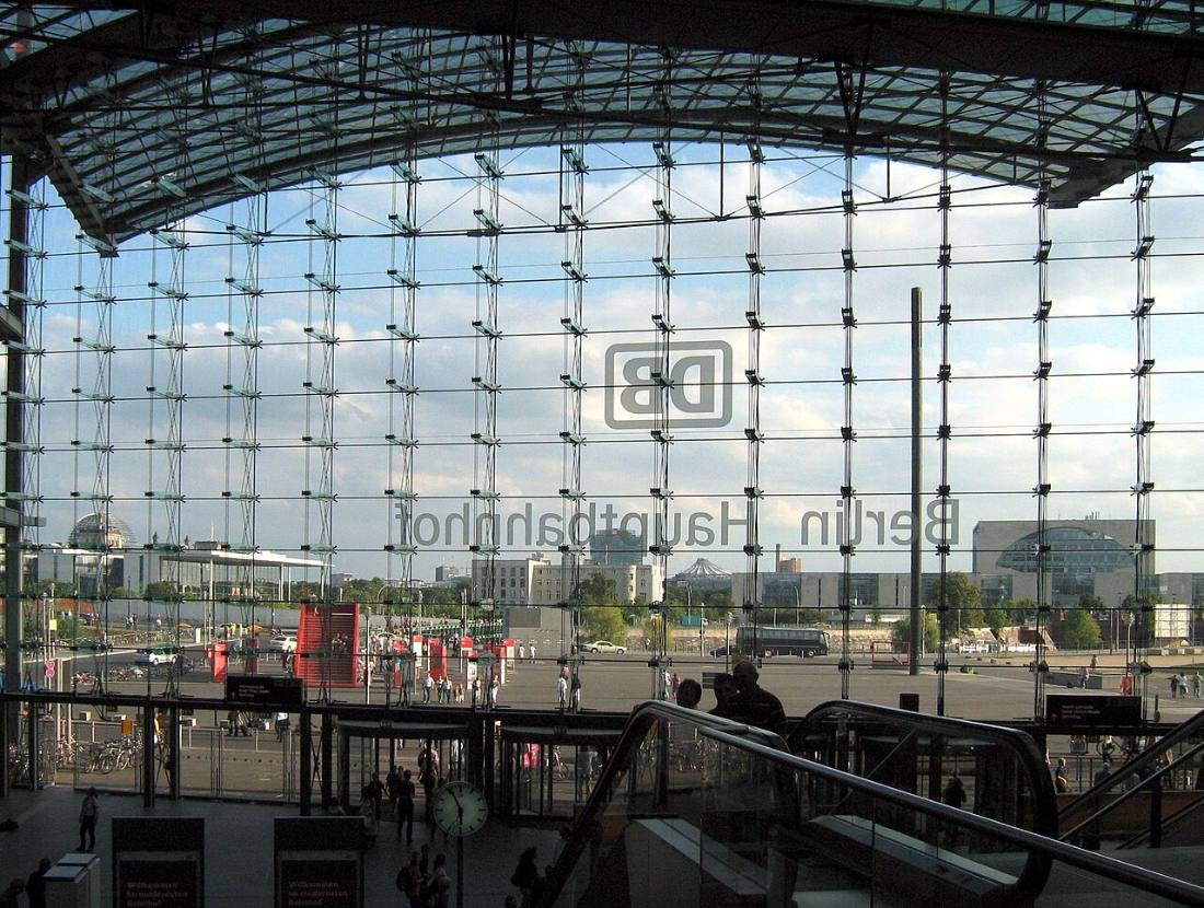 Berlin Hauptbahnhof innen