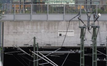 Hauptbahnhof-und-Tunnelmund LWS1265