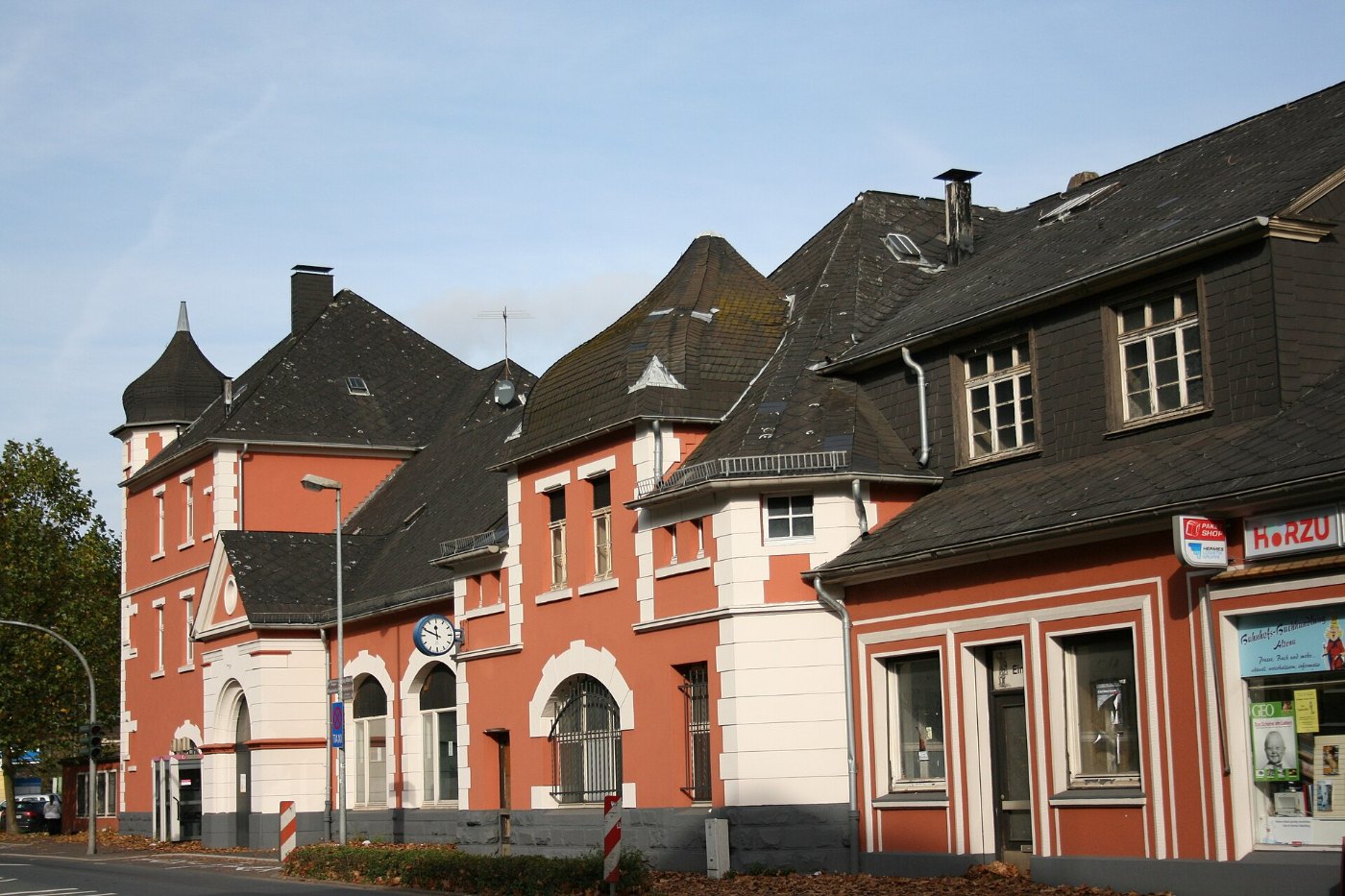Altena Bahnhof 01 ies