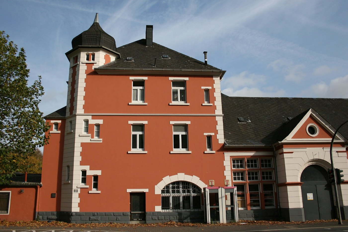 Altena Bahnhof 02 ies