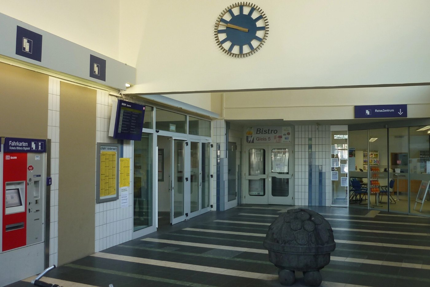 Bf Andernach Schalterhalle