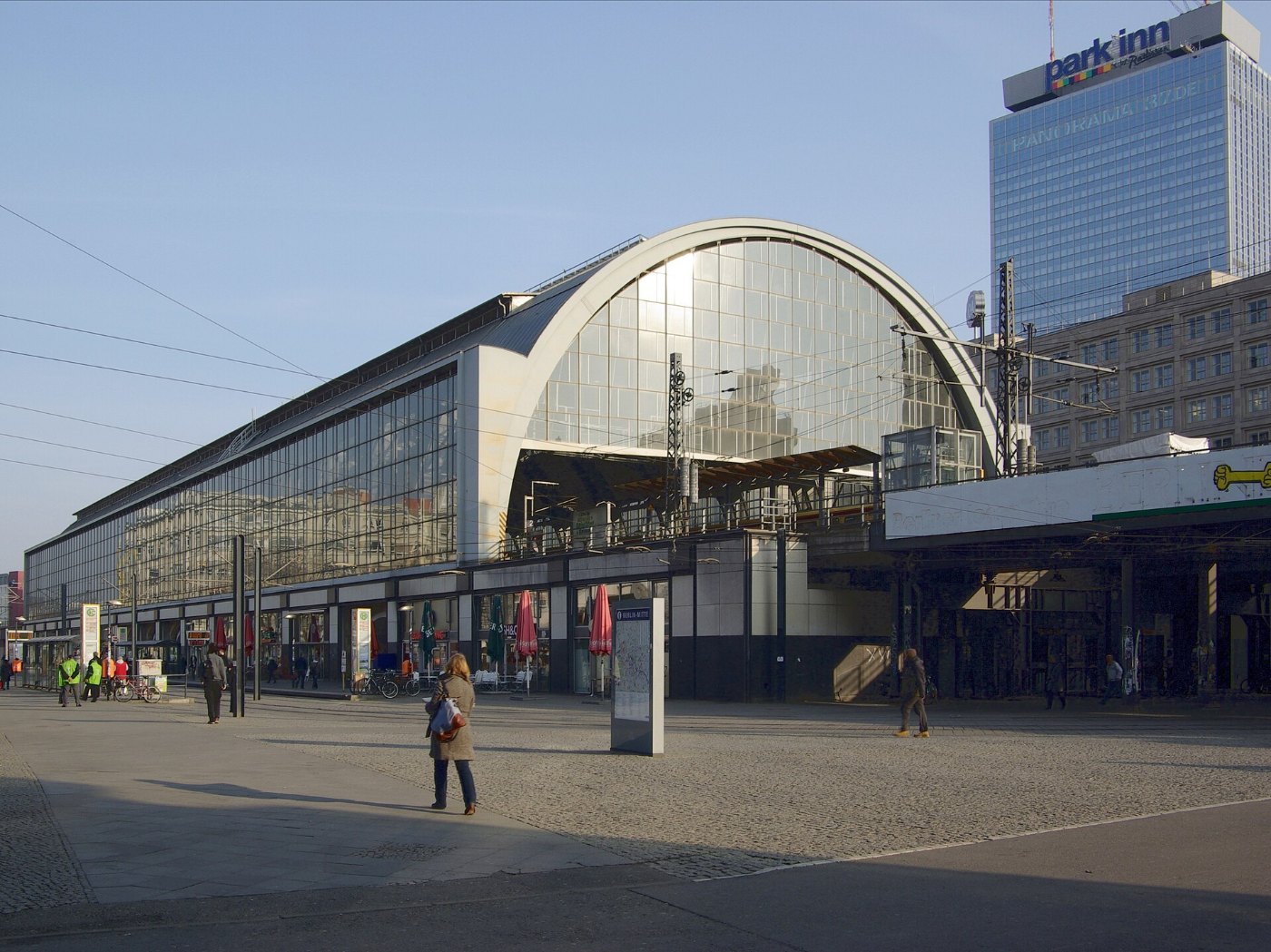 Berlin Alexanderplatz BW 4