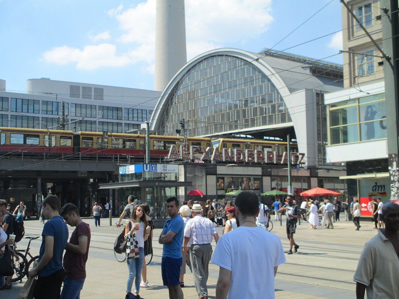 Bahnhof Berlin Alexanderplatz (1)
