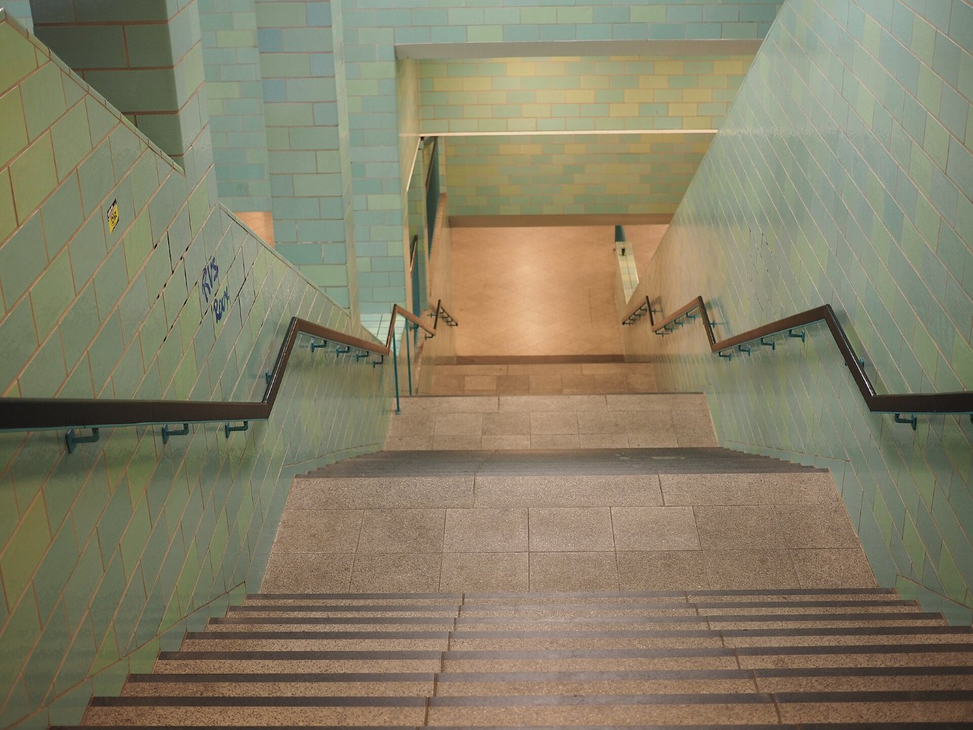 U Bahnhof Alexanderplatz 7