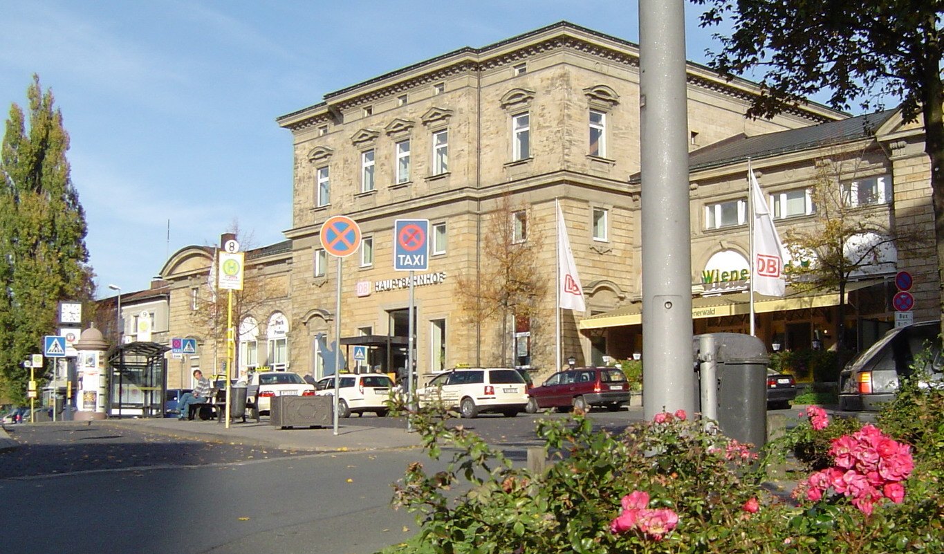 Bayreuth 24.10.04 Bahnhof Bahnhofstrasse 20