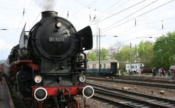 01 1075 in Bebra Nahnhof Dampflok