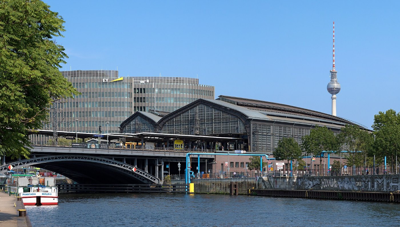 Bahnhof Berlin Friedrichstraße Detailansicht