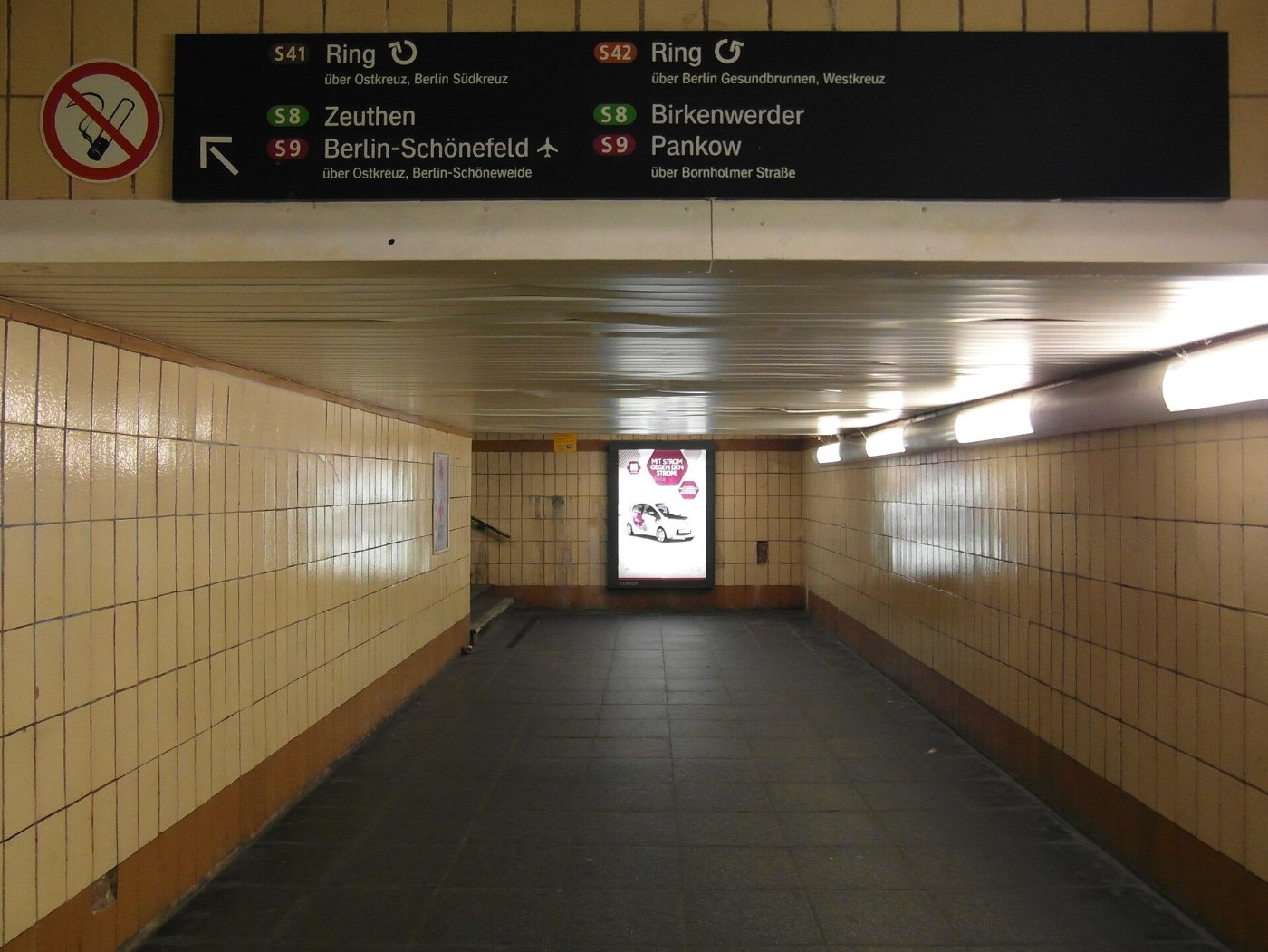 Berlin S Bahnhof Frankfurter Allee (10)