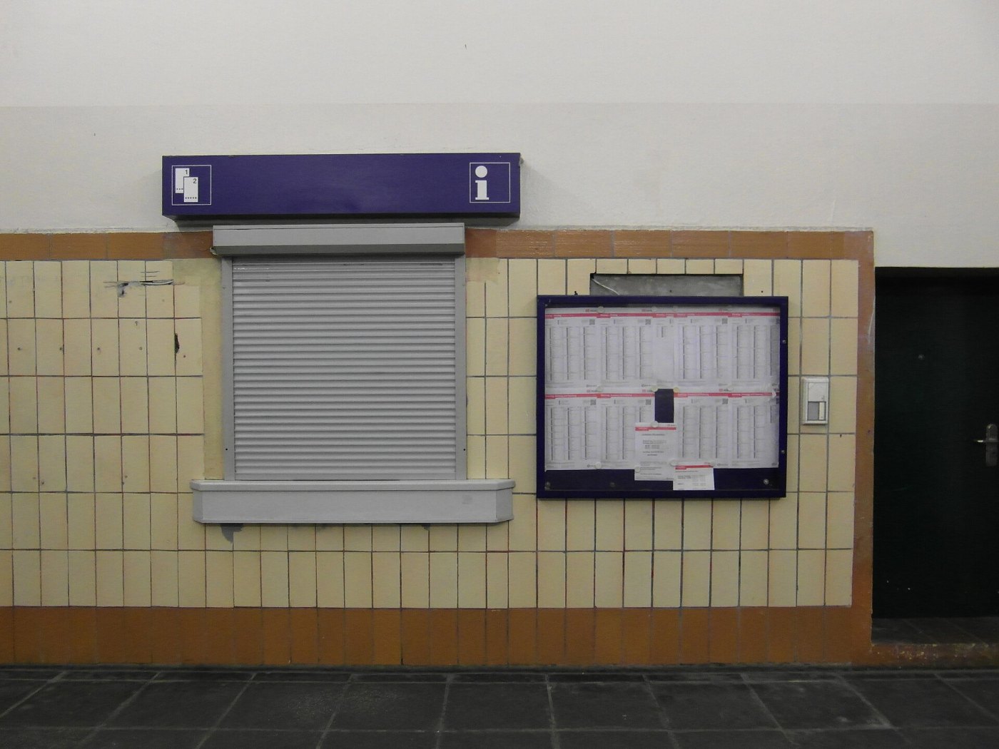 Berlin S Bahnhof Frankfurter Allee (12)