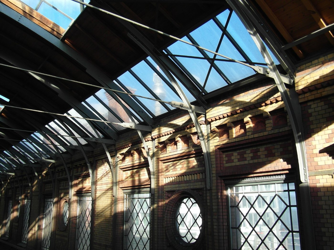 Berlin S Bahnhof Hackescher Markt Stadtbahn (80)