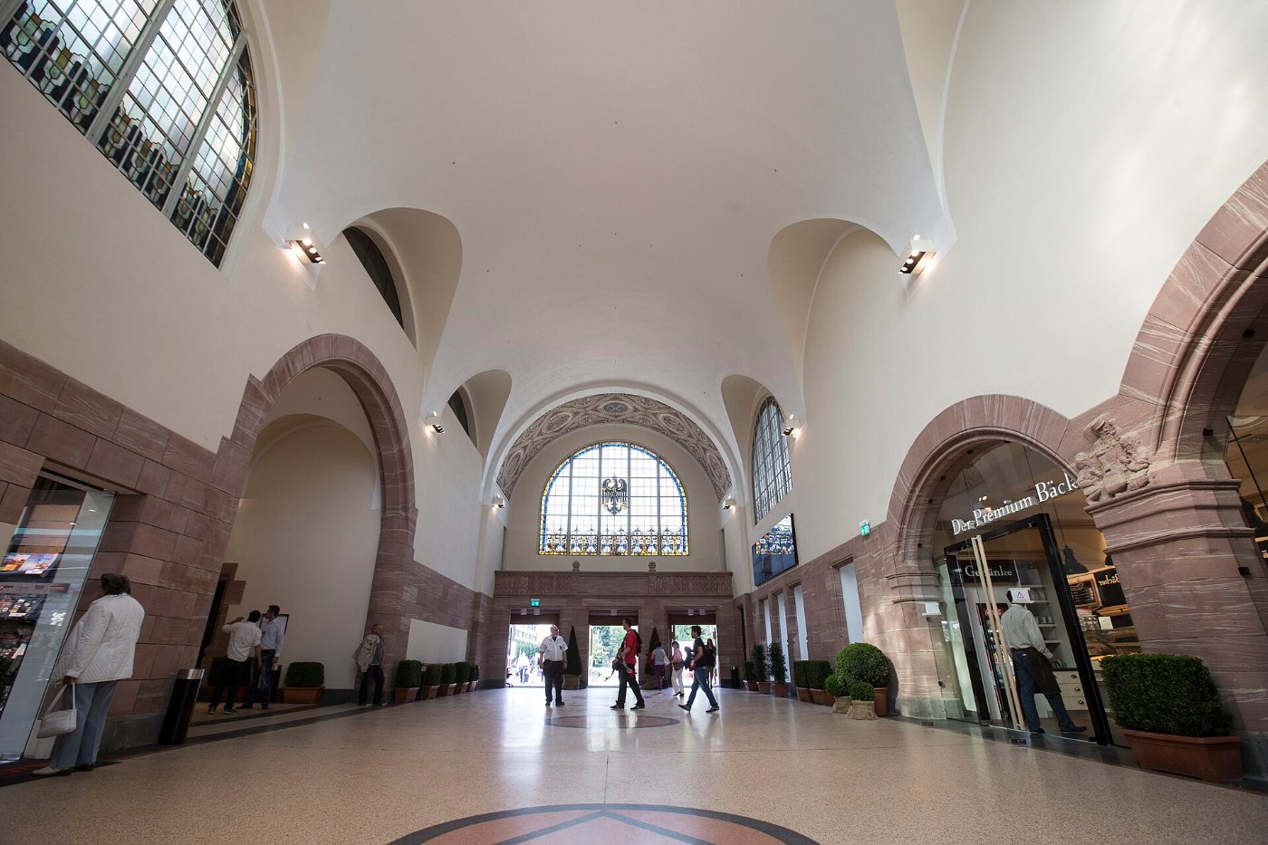 13 08 29 Bahnhof Bad Homburg 0004