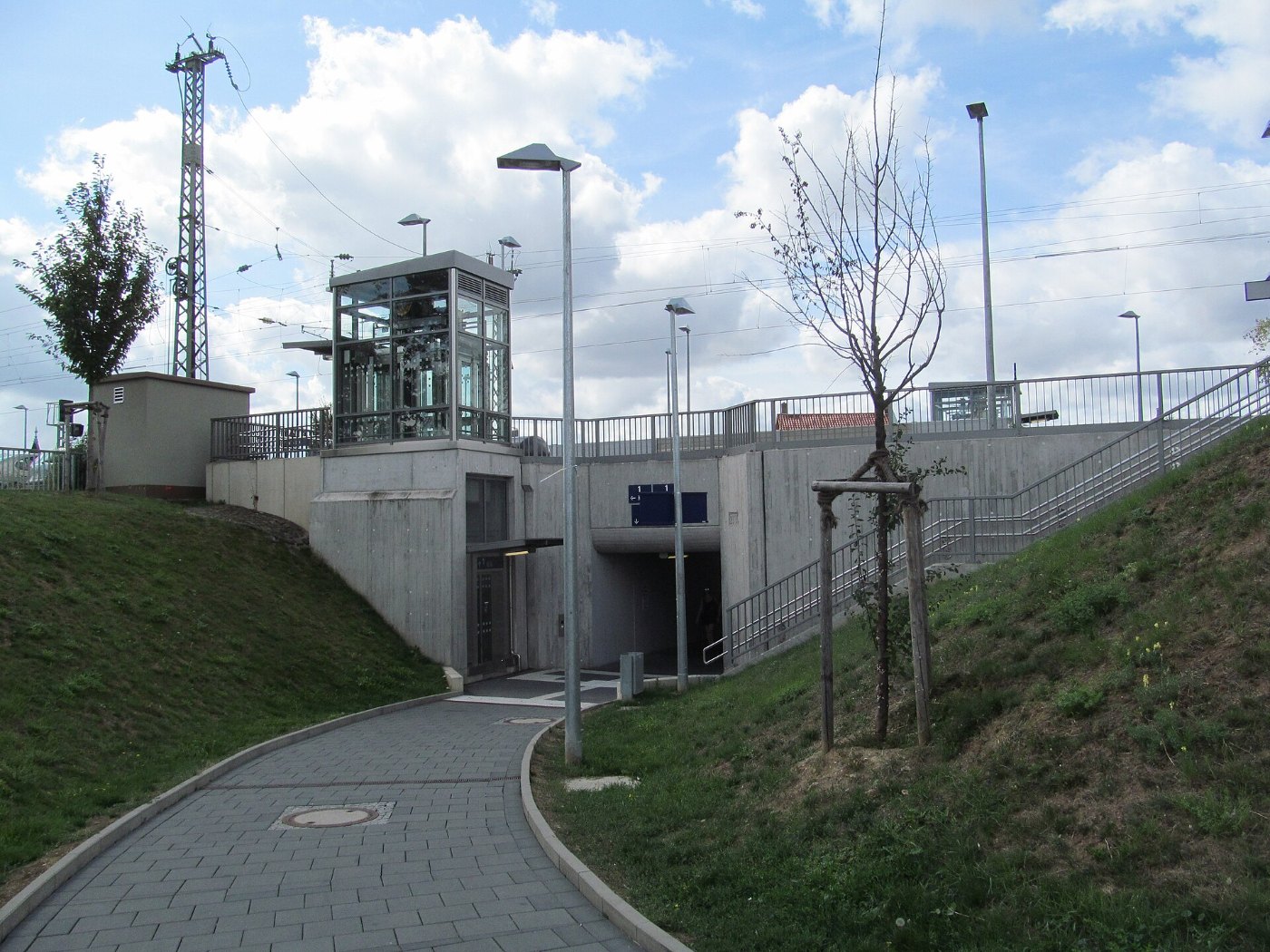 Bahnhof Nierstein, 2, Nierstein, Landkreis Mainz Bingen