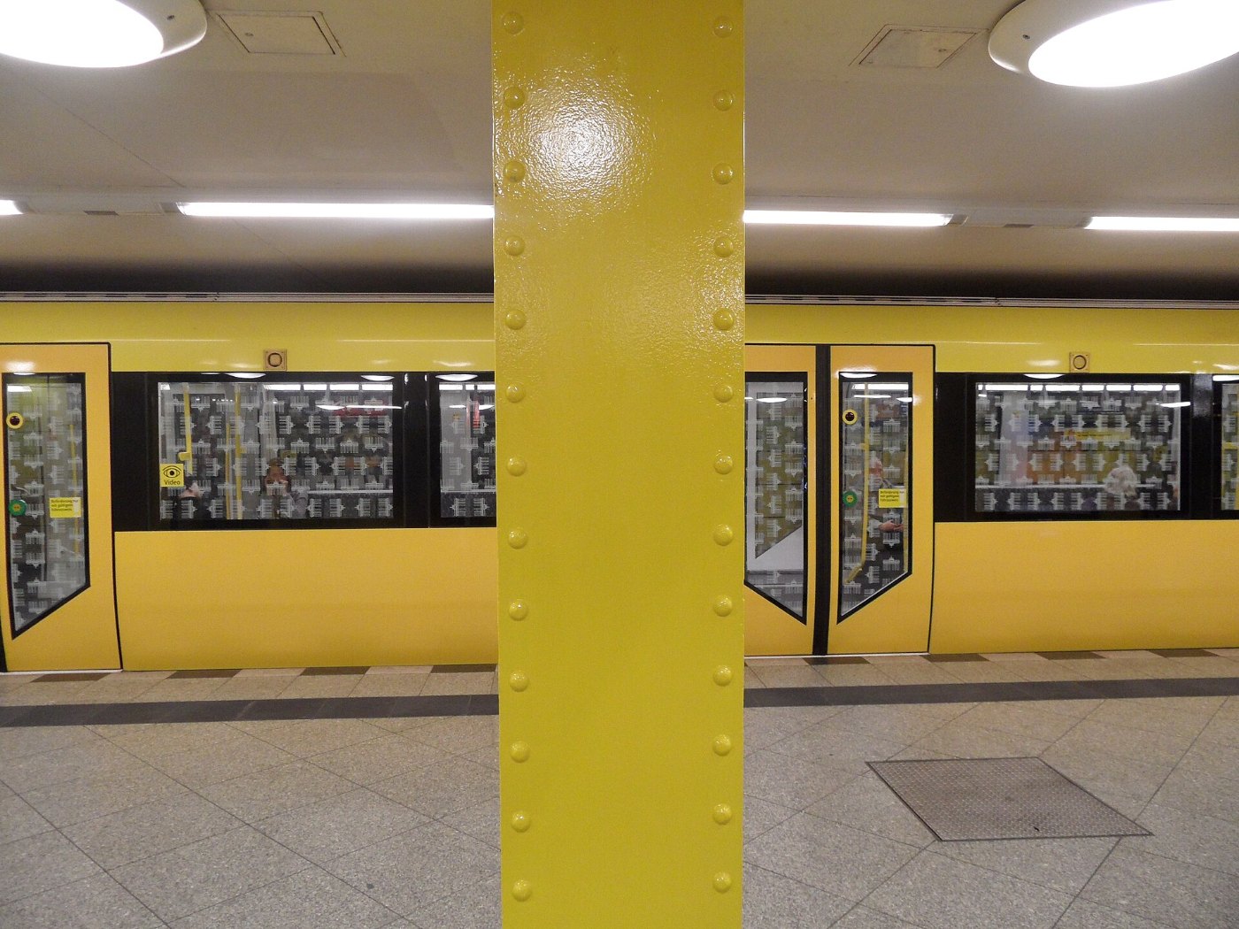 Berlin U Bahnhof Lichtenberg Linie U5 ()