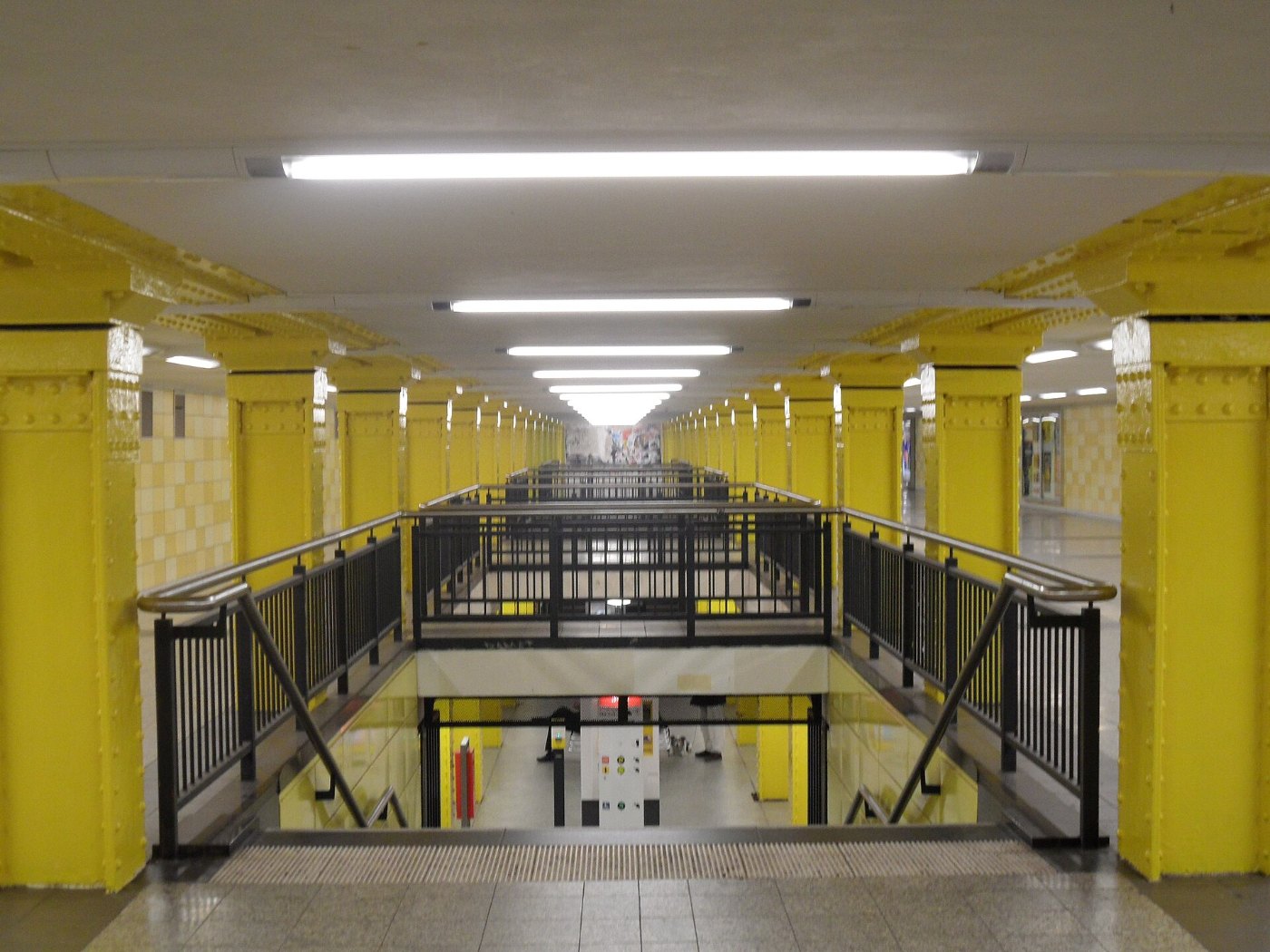 Berlin U Bahnhof Lichtenberg Linie U5 ()