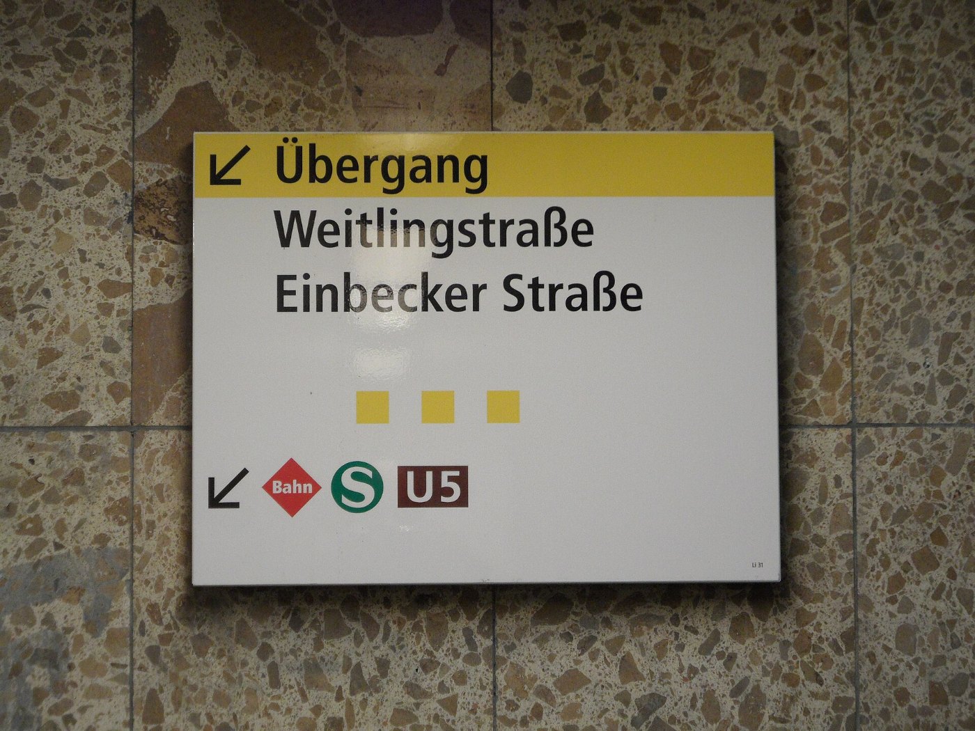 Berlin U Bahnhof Lichtenberg Linie U5 ()