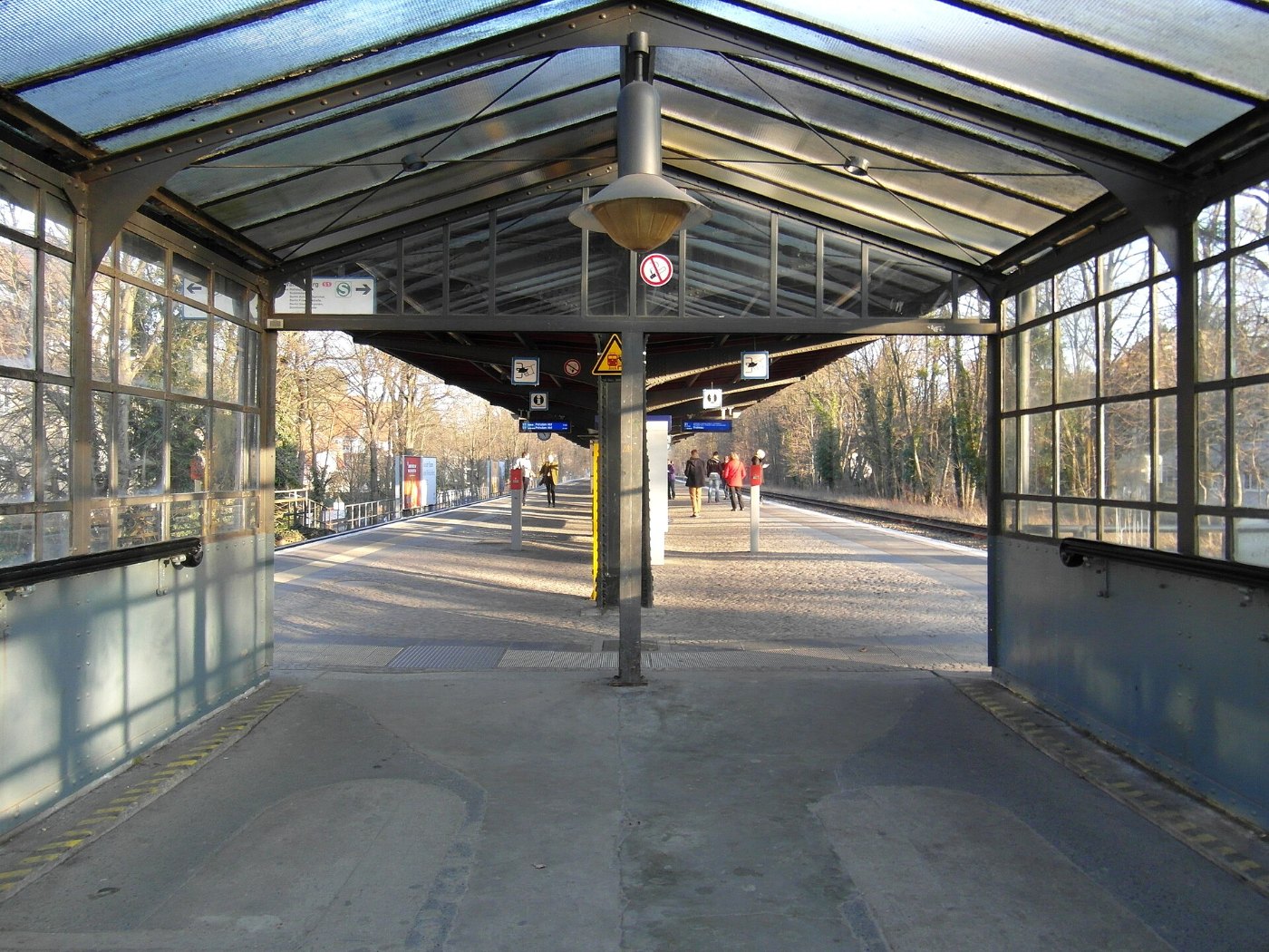Berlin S Bahnhof Mexikoplatz ()