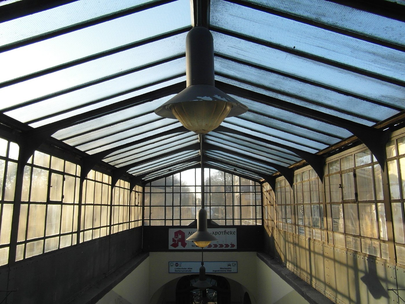 Berlin S Bahnhof Mexikoplatz ()
