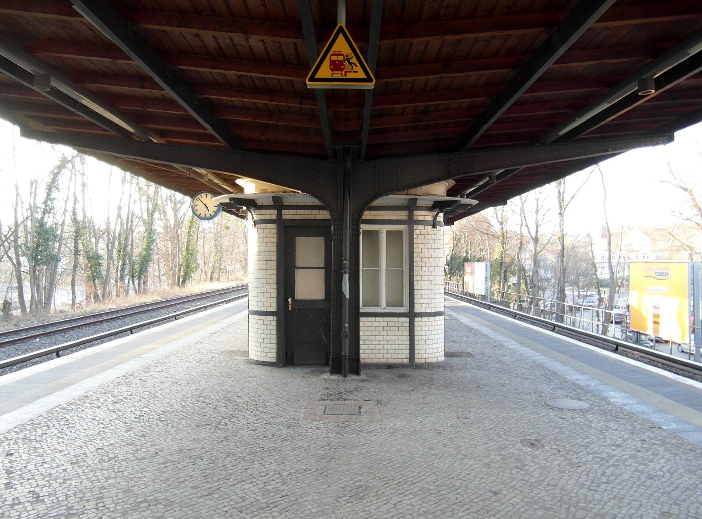 Berlin S Bahnhof Mexikoplatz ()