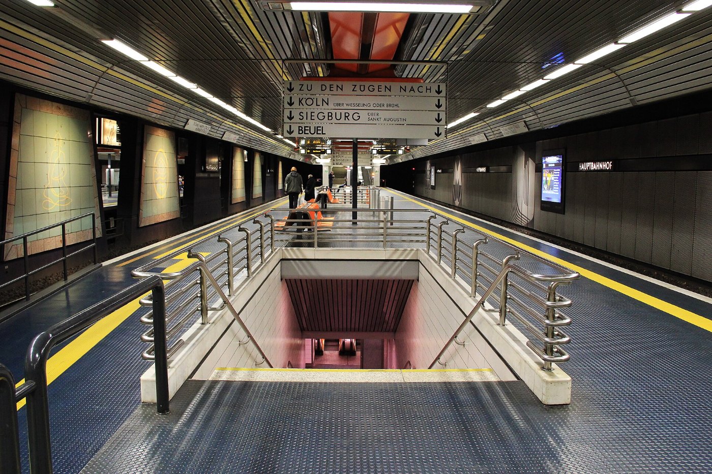 Stadtbahnhaltestelle hauptbahnhof 44