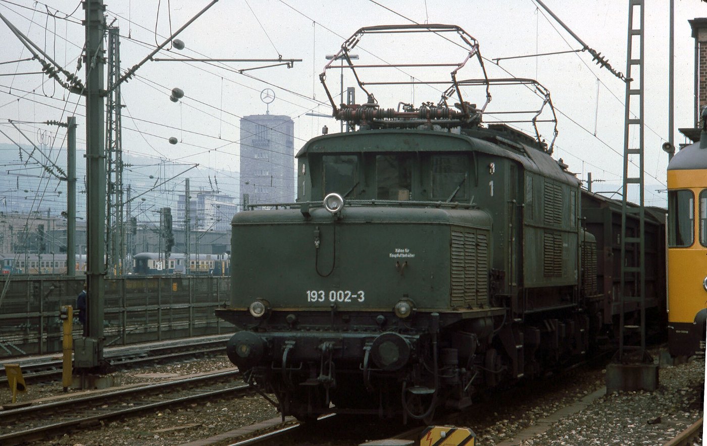 Stuttgart Hbf Gleis 1 Ausfahrt Lok 193 002 Ng S Kornwestheim LABW Staats