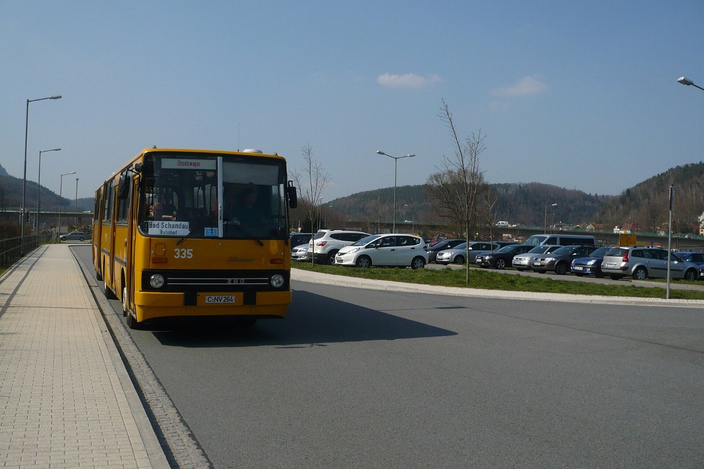 2015 04 10 Bad Schandau Bahnhof Ikarus bus 2