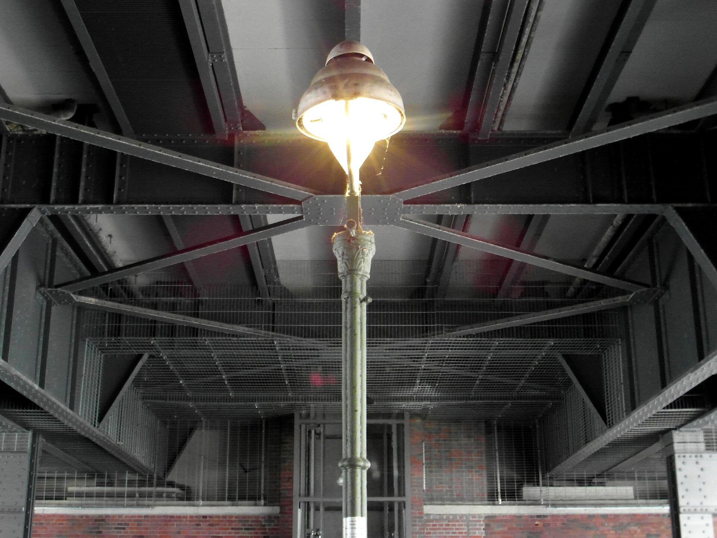 Berlin S Bahnhof Savignyplatz ()