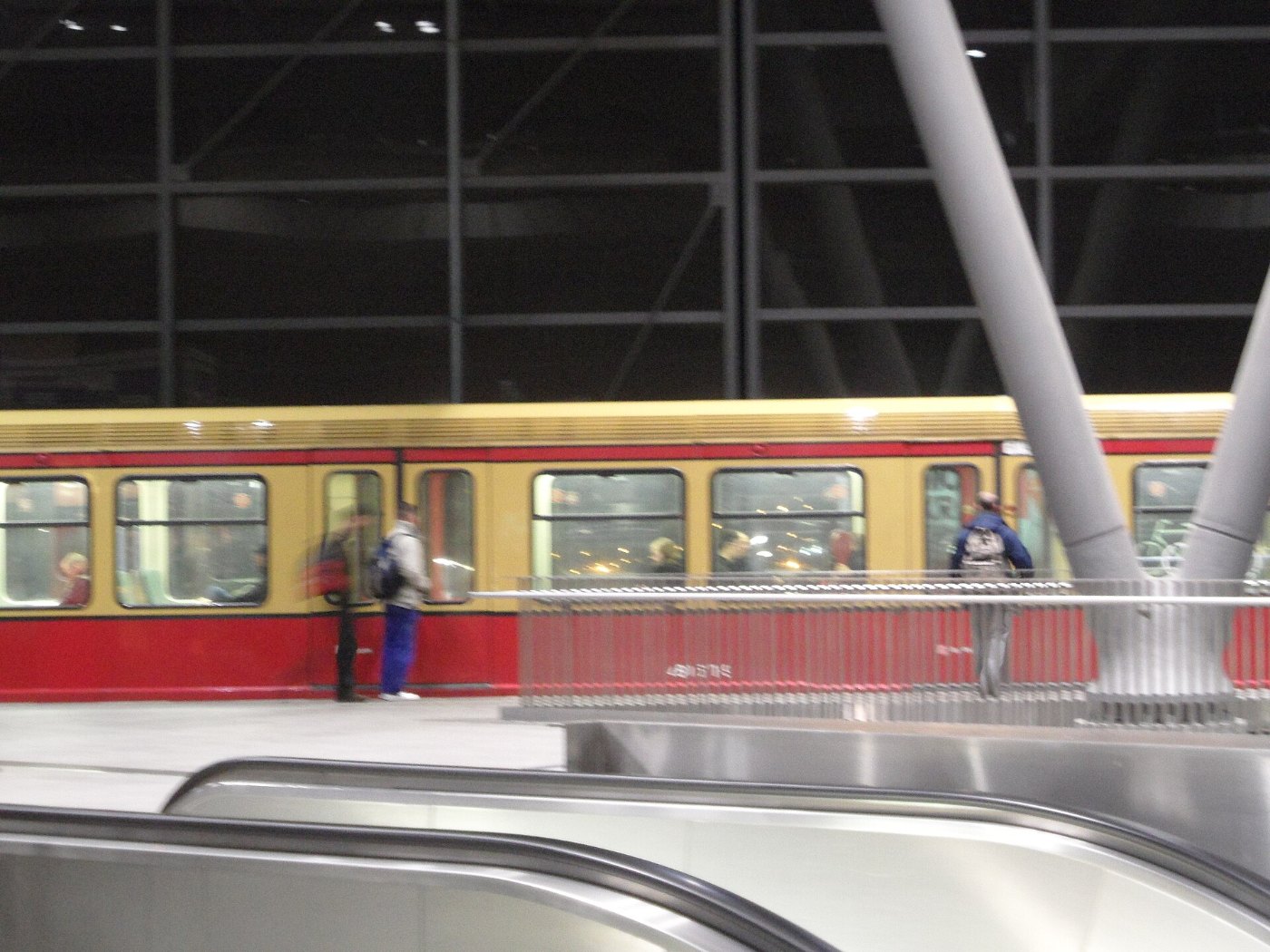 Berlin Bahnhof Südkreuz Ringbahnhalle ()