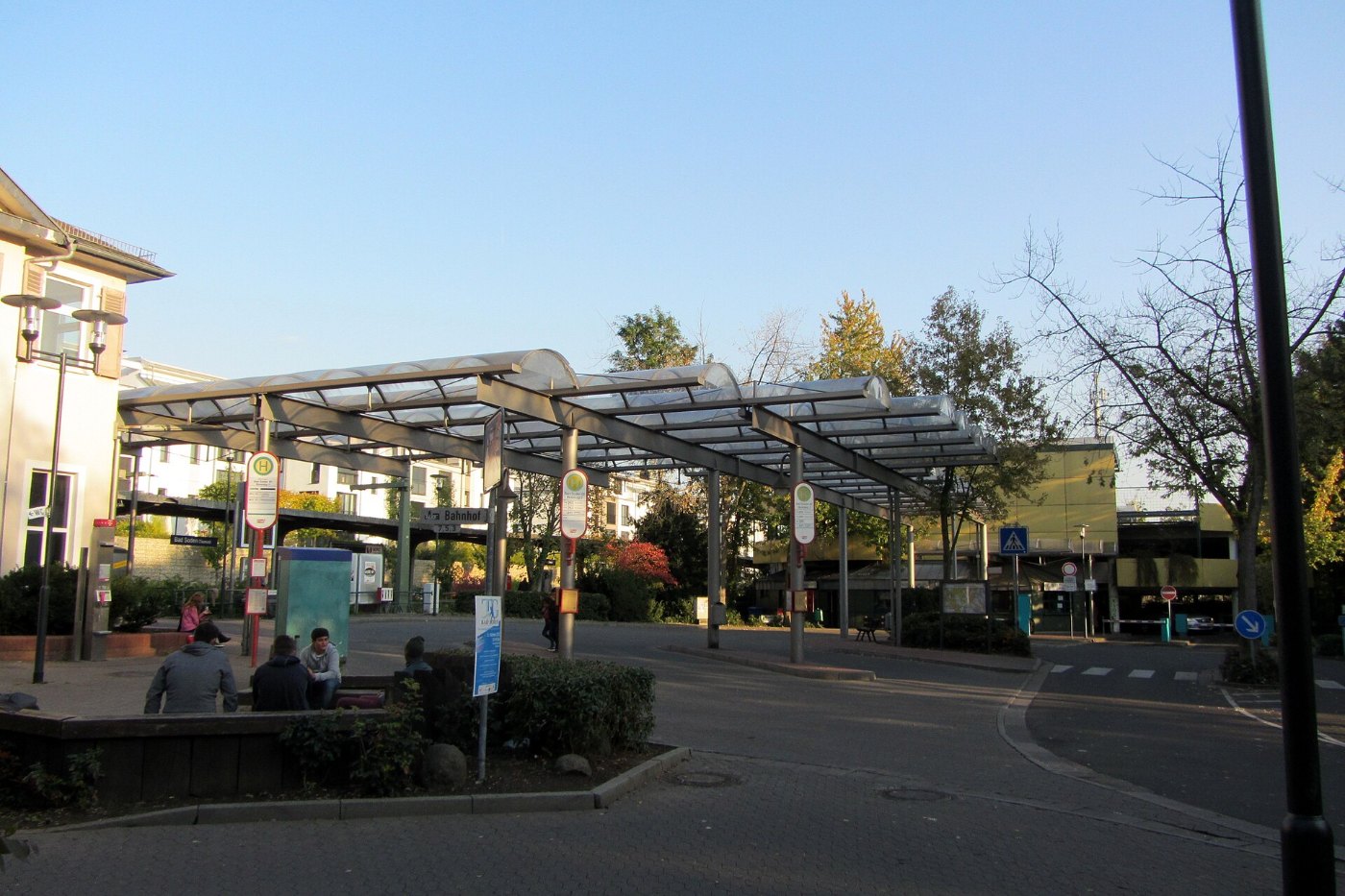 Bad Soden am Taunus Bahnhof Vorplatz