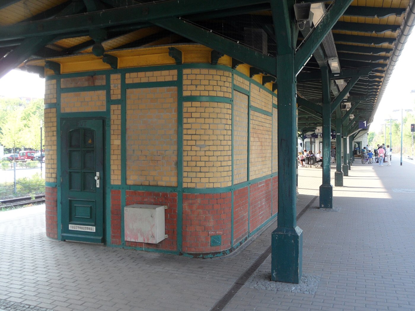 Berlin S Bahnhof Tegel ()