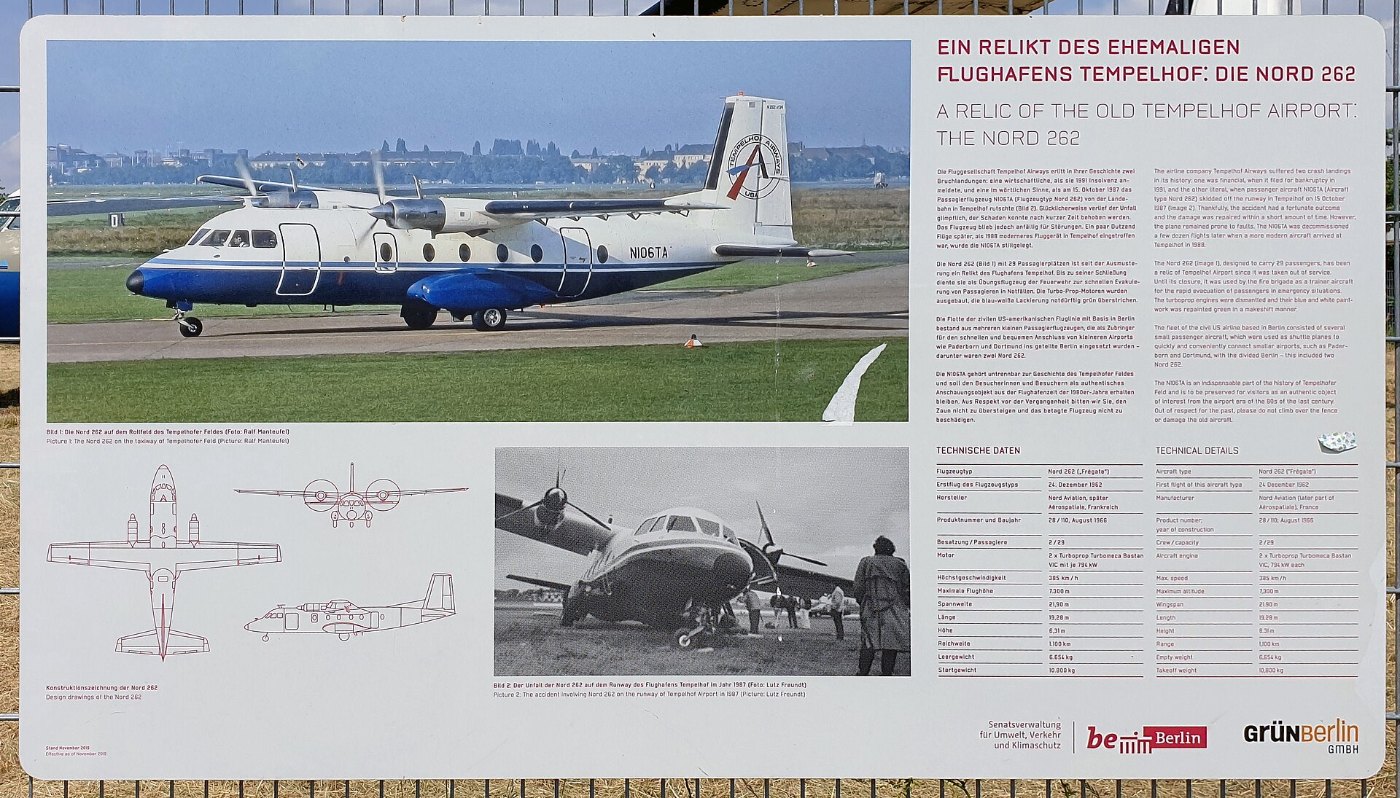 Gedenktafel Flugplatz Tempelhof (Temph) Nord 262