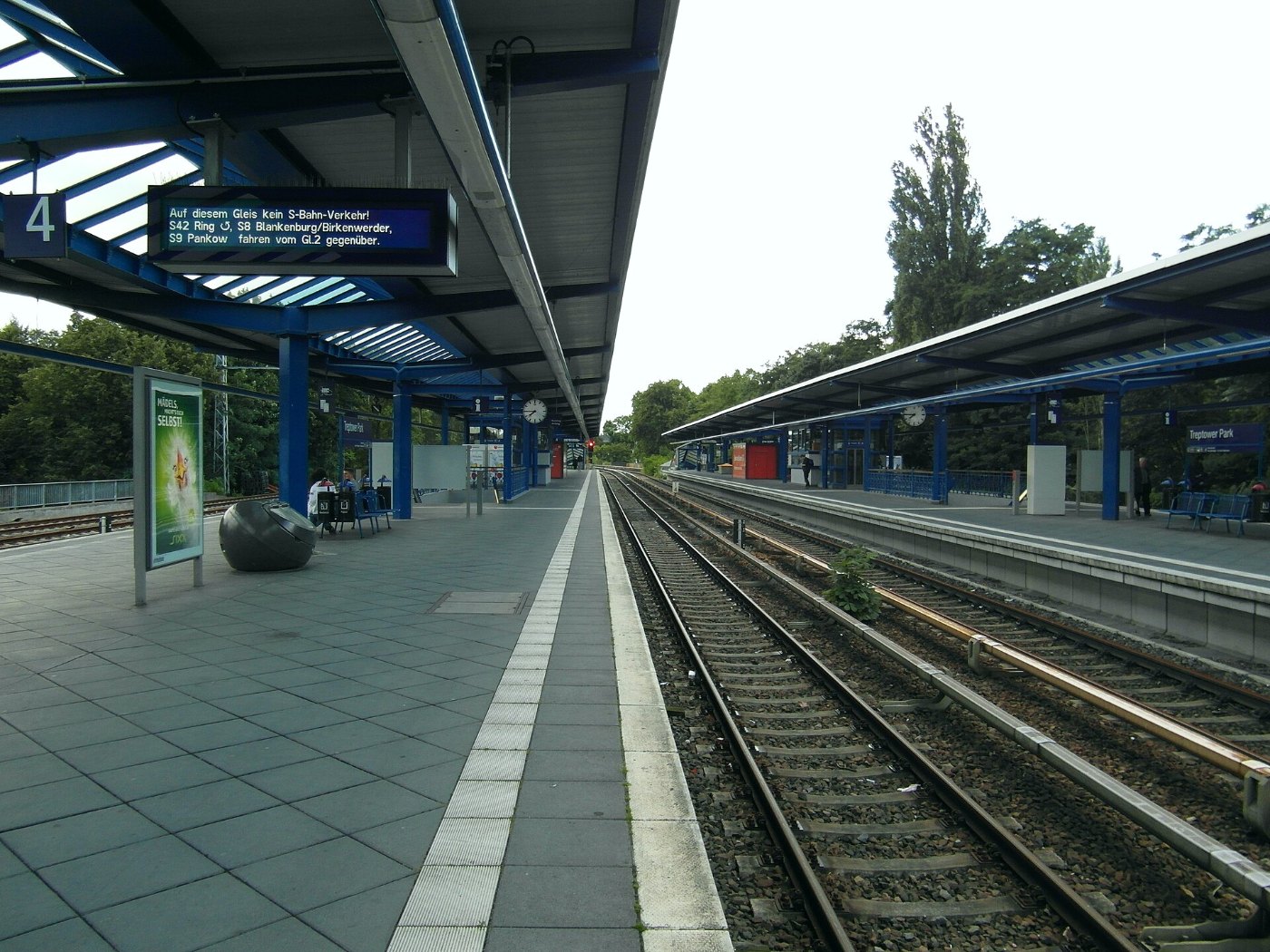 Berlin S Bahnhof Treptower Park ()