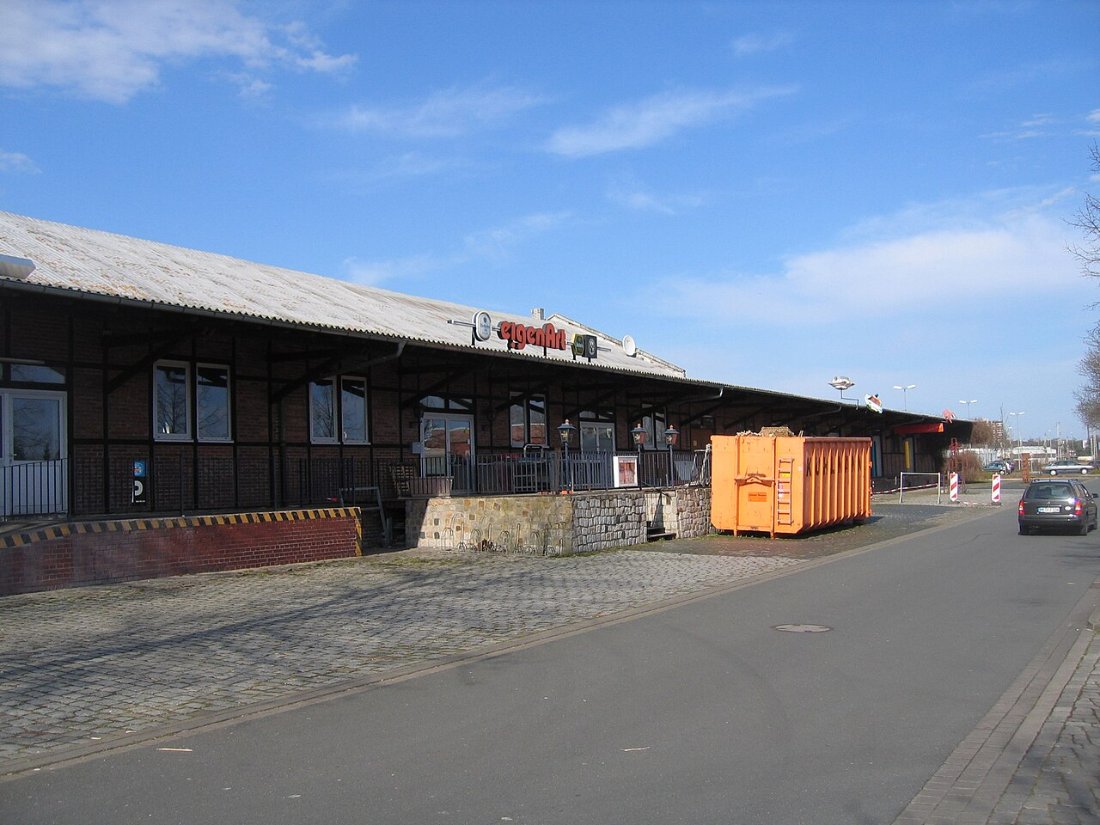 Bünde (Westf.) Train Station 022