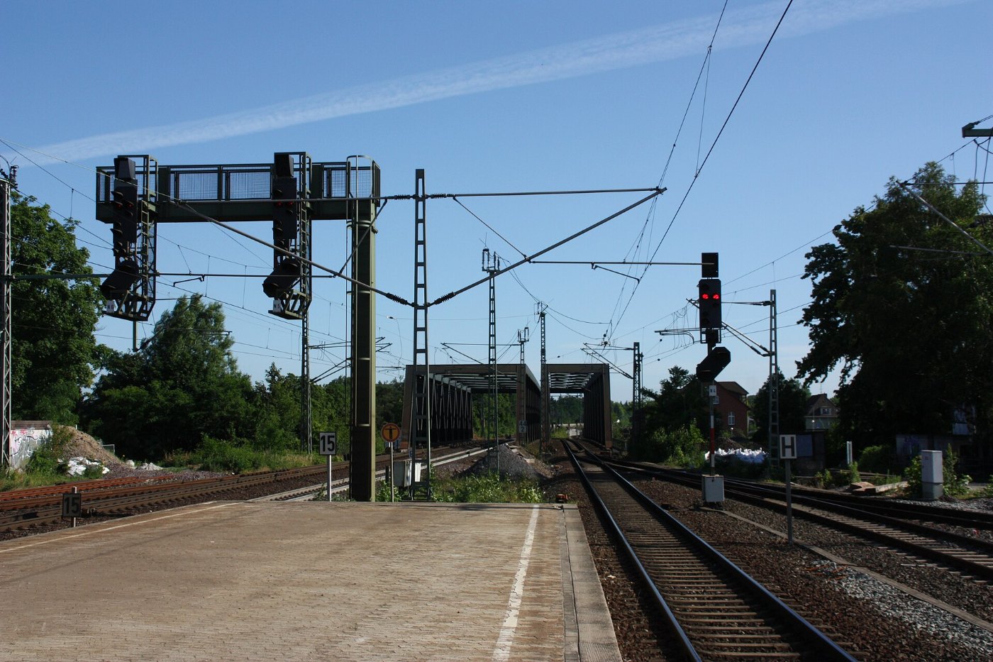 Eisenbahnbrücke am Bahnhof Celle (01)
