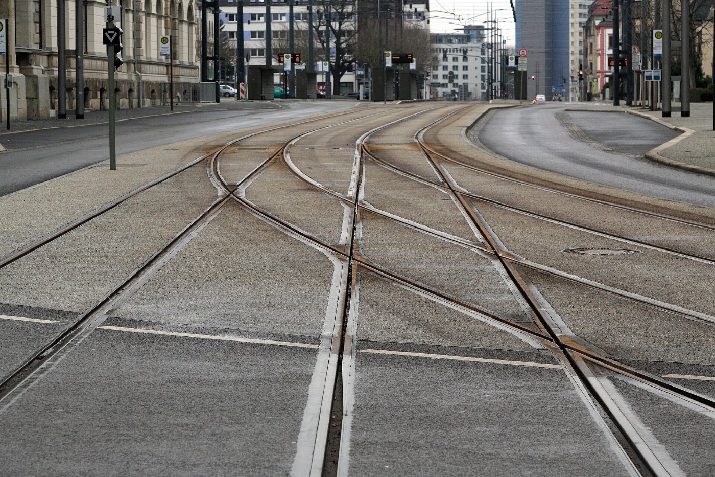 J21 817 Bf Chemnitz Hbf, Straßenbahneinfahrweichen