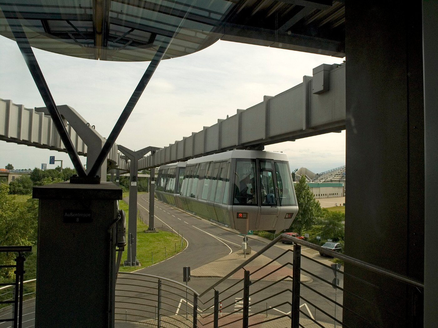 NRW, Bahnhof Düsseldorf Flughafen, SkyTrain