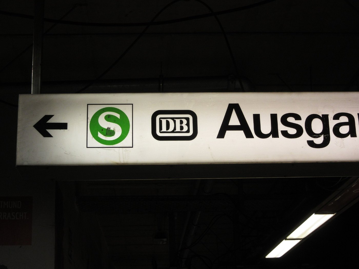 Bahnsteighalle des Dortmunder Hauptbahnhofs