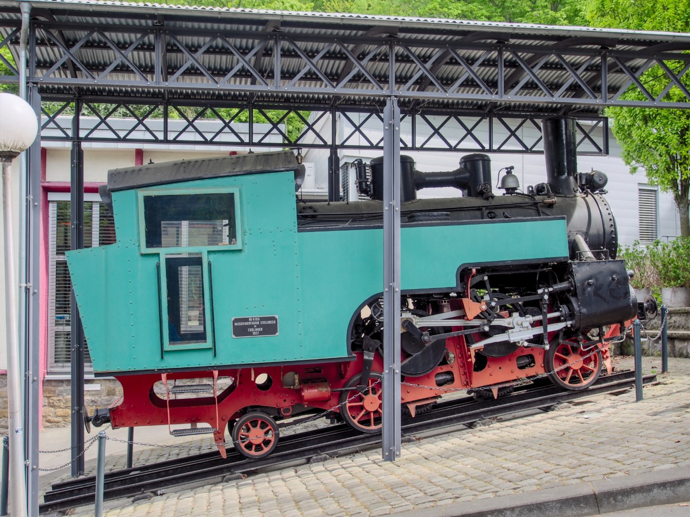 Zug der Drachenfelsbahn