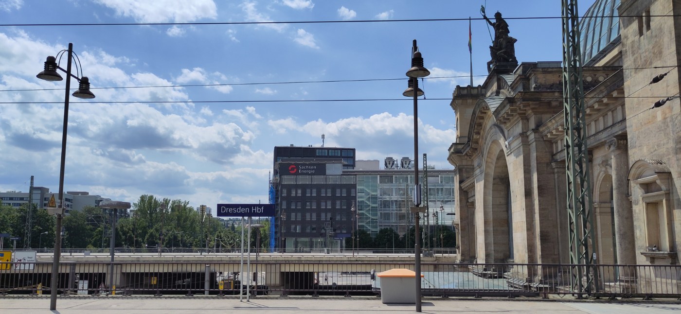 Dresden Hauptbahnhof von außen