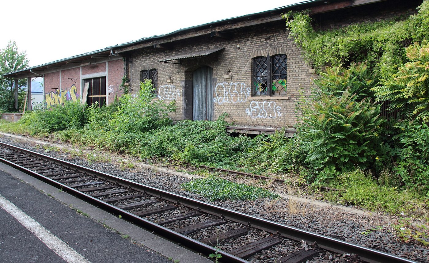 Bahnhof Eltville am Rhein Güterschuppen (02)