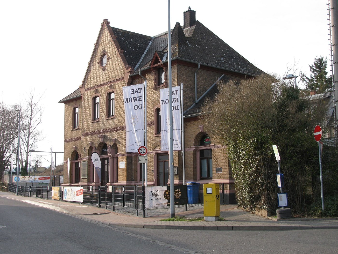 Bahnhof, 3, Hattenheim, Eltville, Rheingau Taunus Kreis
