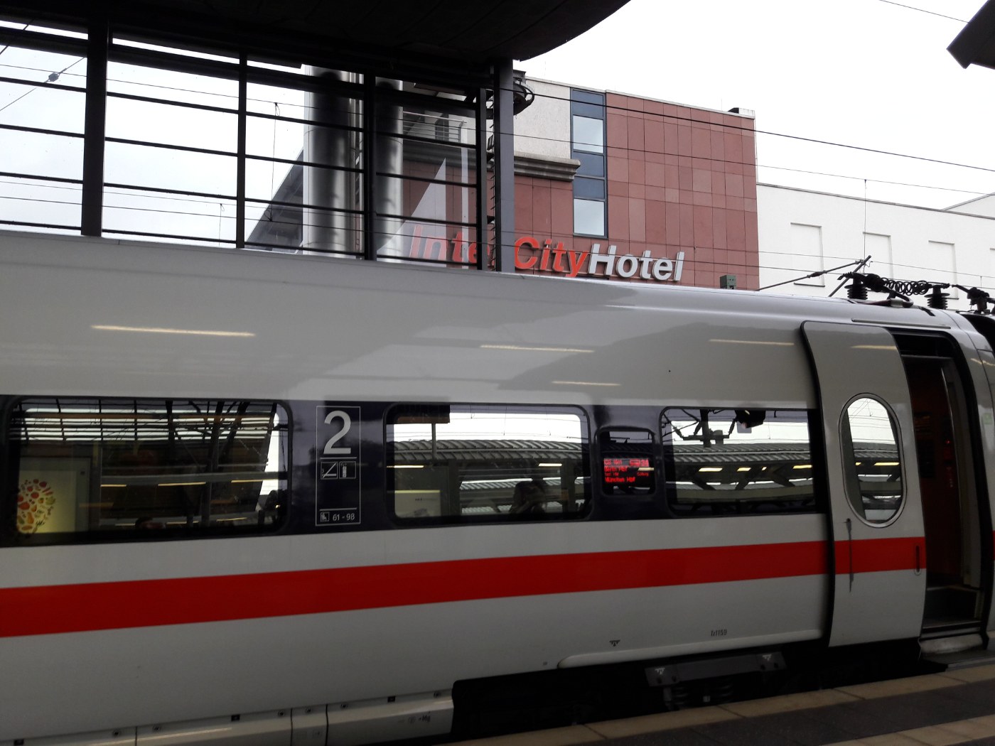 Bahnsteige im Erfurter Hauptbahnhof