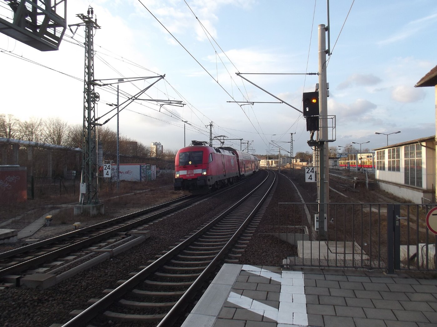 Erkner station 2015 02