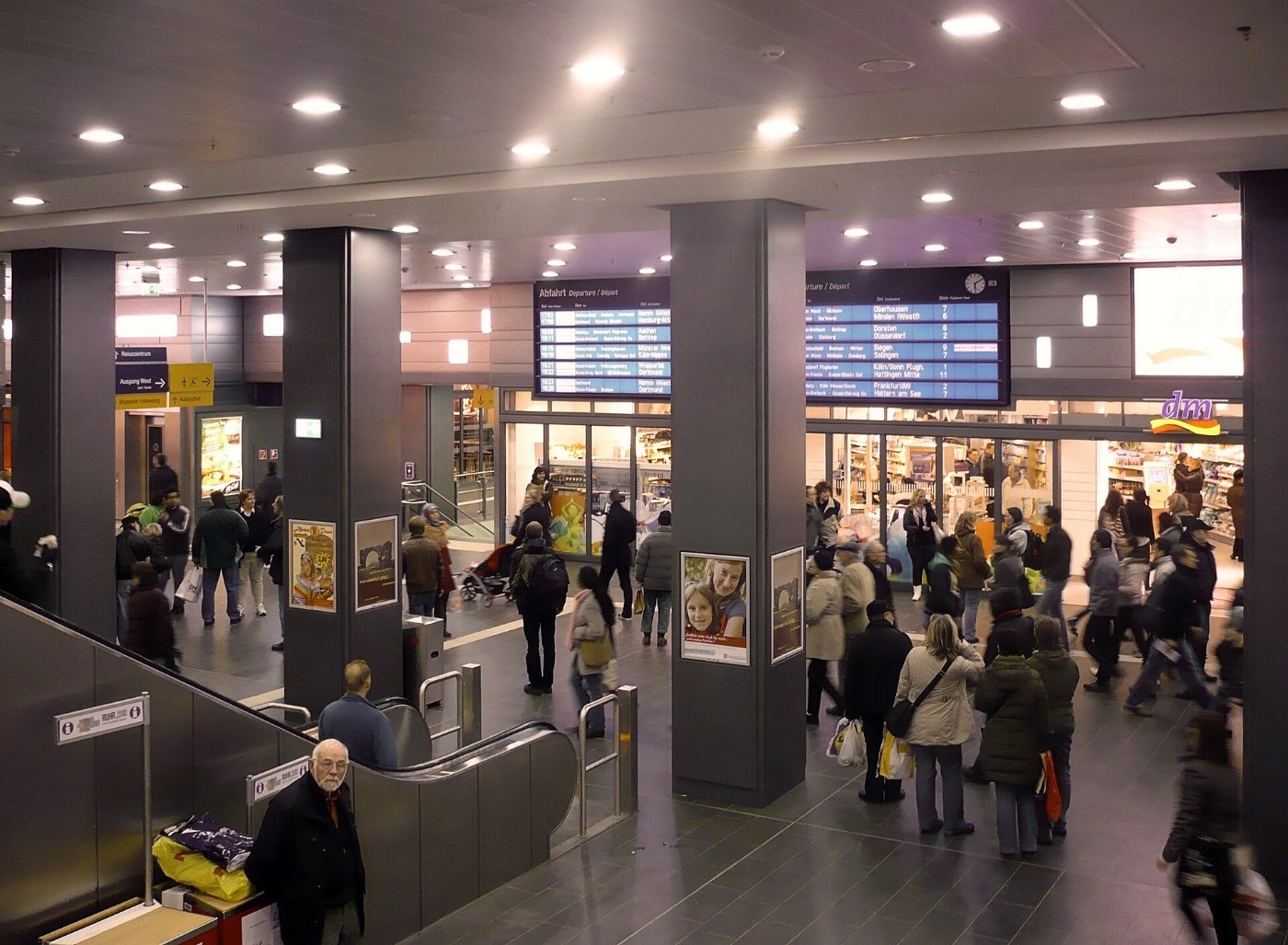 Essen Hauptbahnhof Empfangshalle1