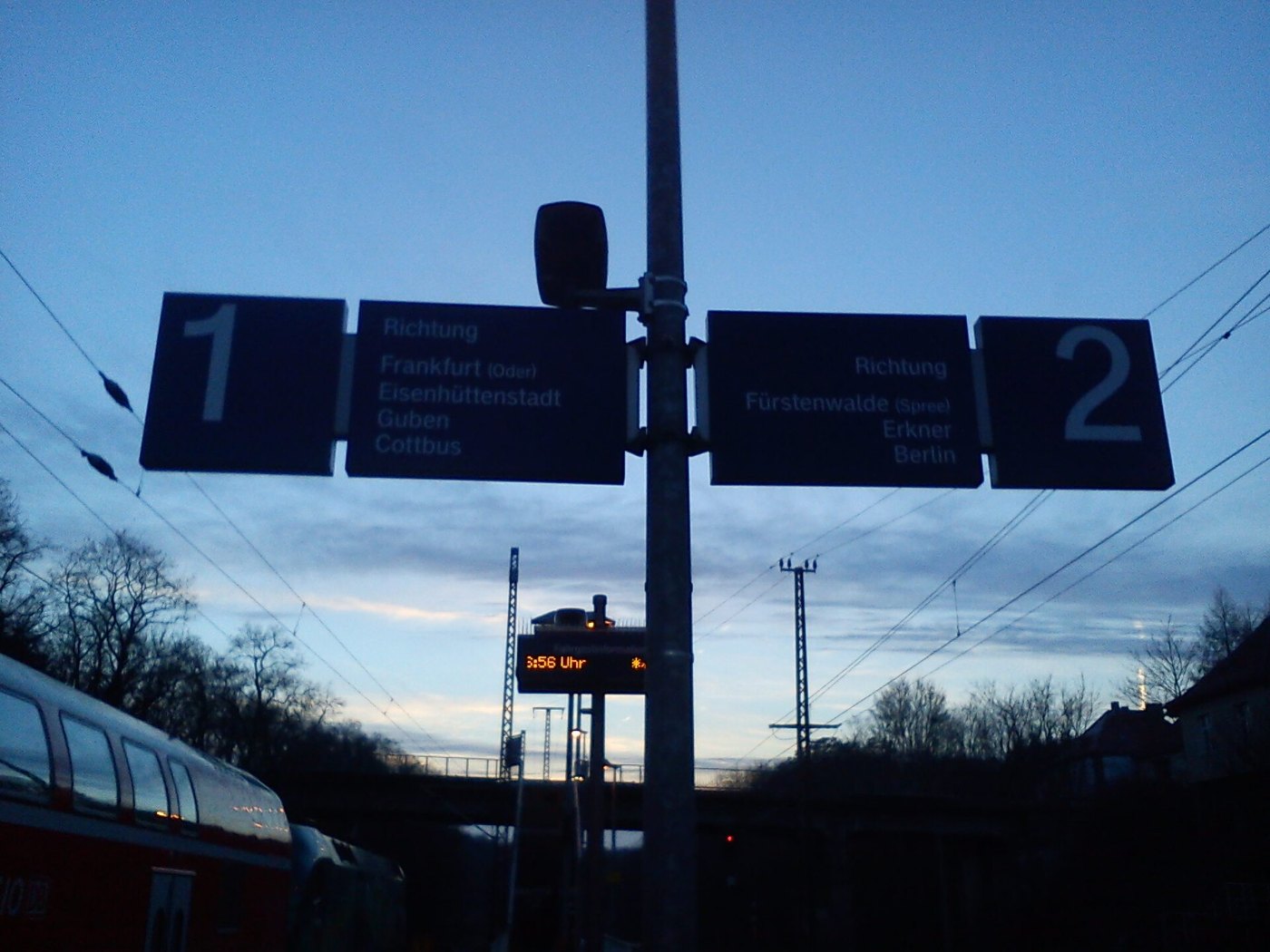 Bahnhof Frankfurt (Oder) Rosengarten Gleisanzeiger