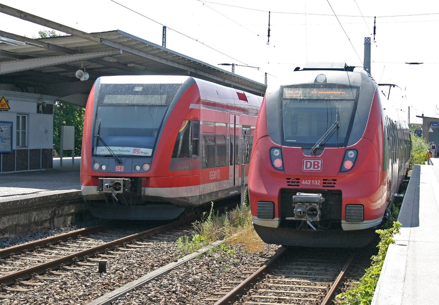 Clp 5054 94 80 0442 132 7 D DB Hennigsdorf (b Berlin)
