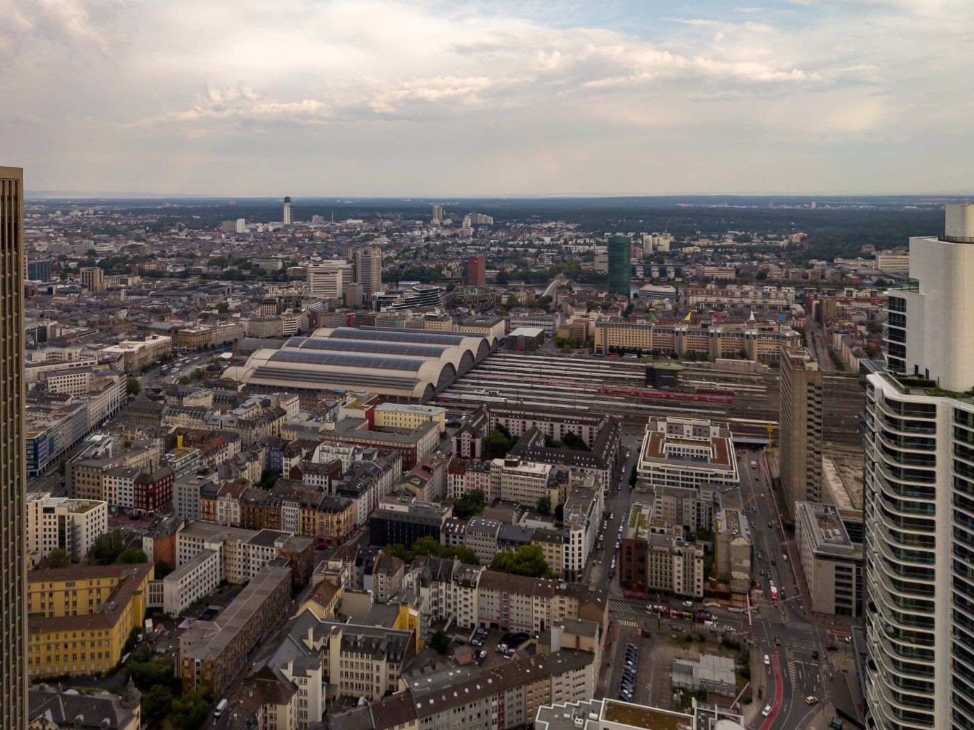 Im Frankfurter Hauptbahnhof