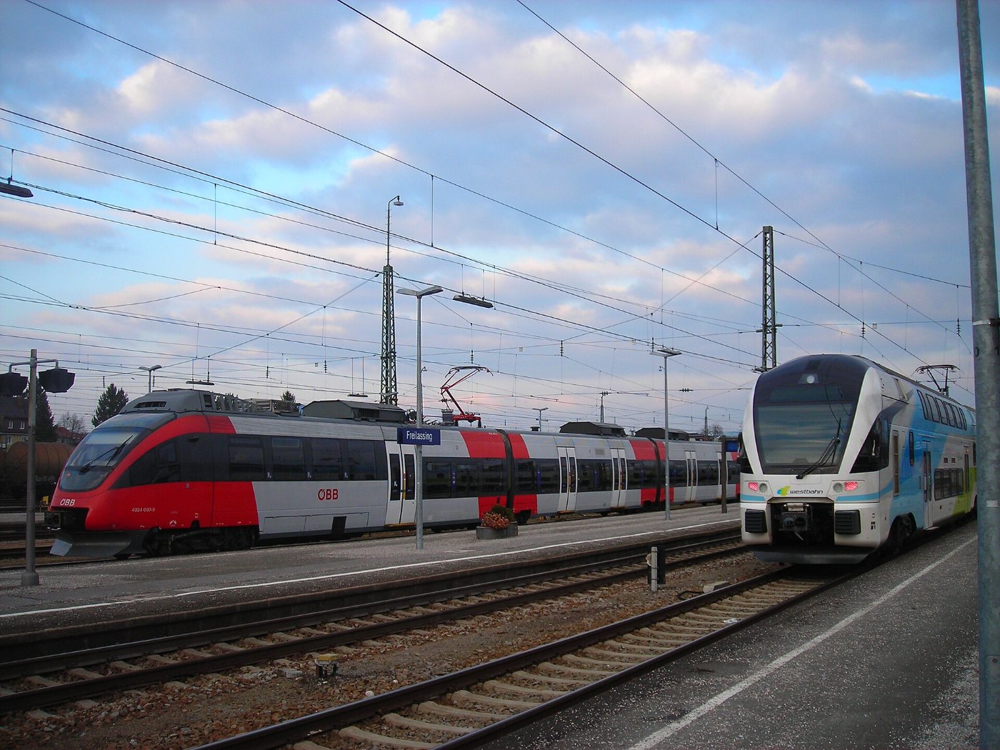 A WESTbahn GmbH motorvonata Freilassing állomáson 07